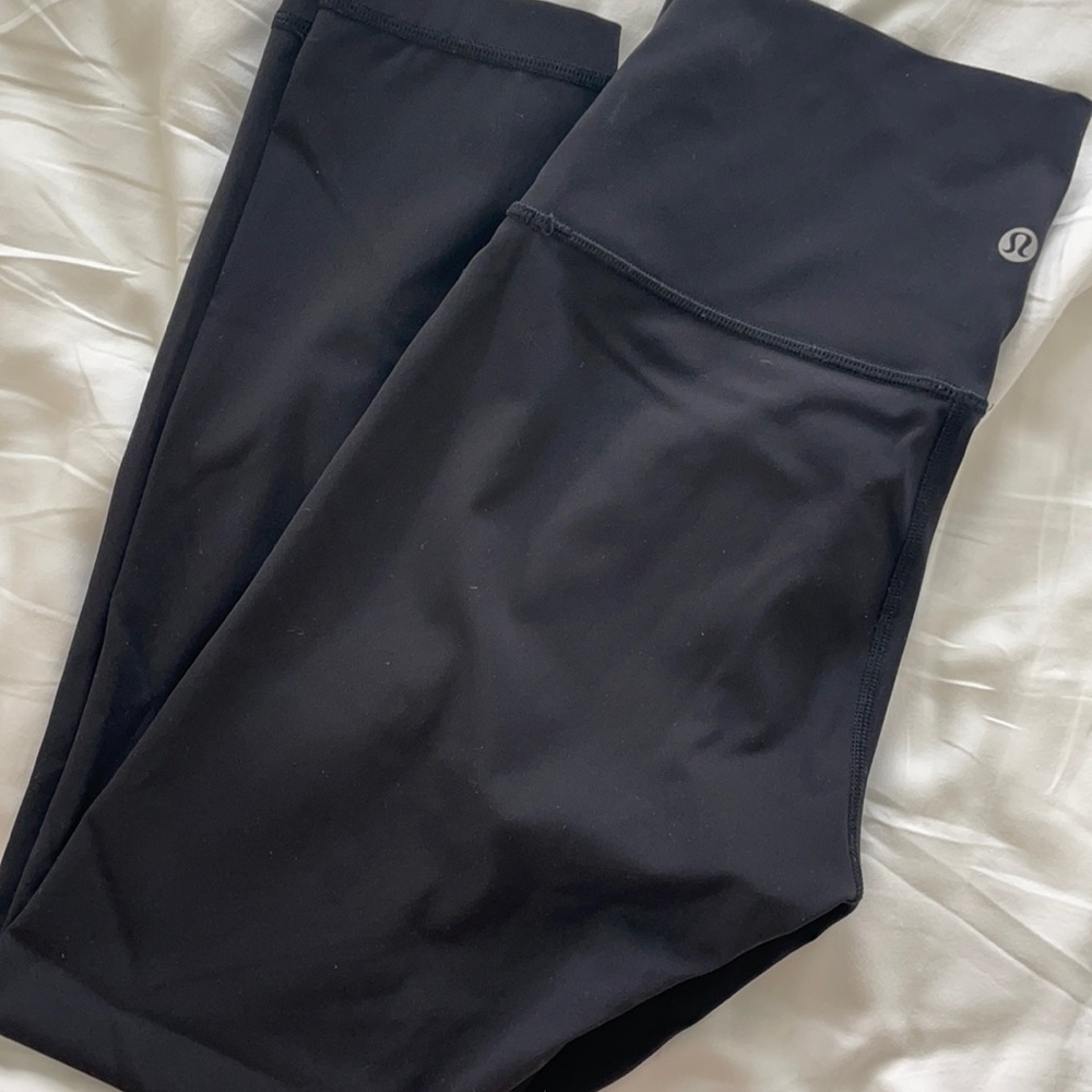 COPY - LuluLemon Wunder Under